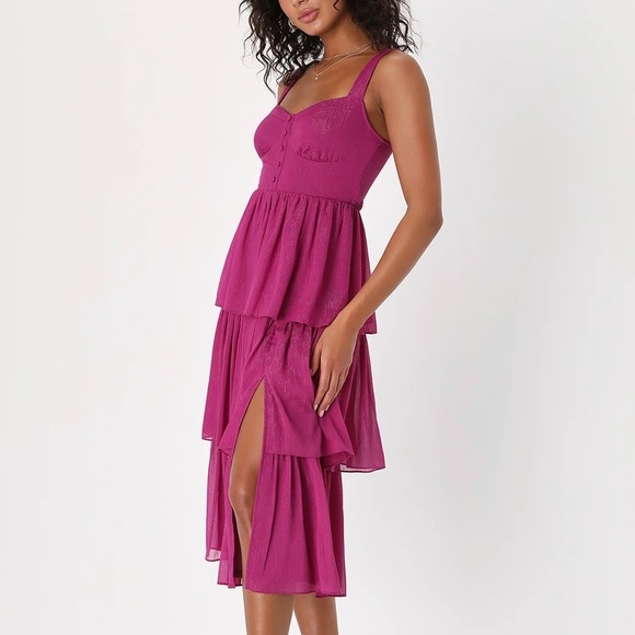 Lulu's Magenta Tiered Wedding Dress - Picture 3 of 3